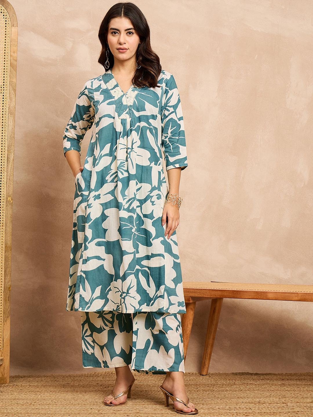 

all about you Floral Printed A-Line Tunic with Palazzos Co-Ords, Blue