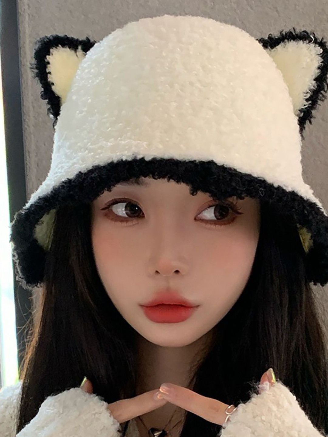 

StyleCast x Revolte Women Beanie Caps, White