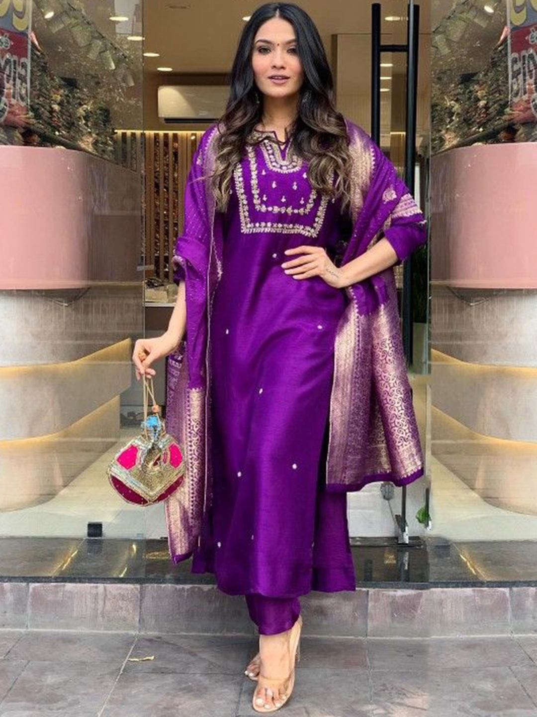 

Anni Designer Women Ethnic Motifs Embroidered Regular Kurta with Trousers & With Dupatta, Purple