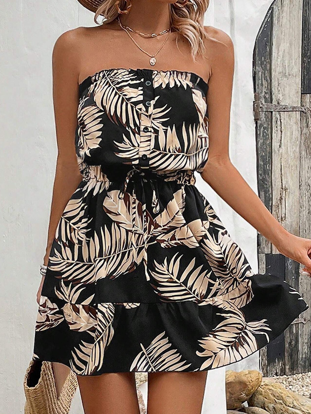 

DressBerry Women Tropical Printed Strapless Fit & Flare Mini Dress, Black