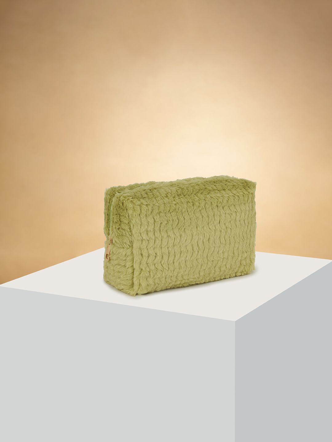 

Forever Glam by Pantaloons Pouch Travel Accessory, Green
