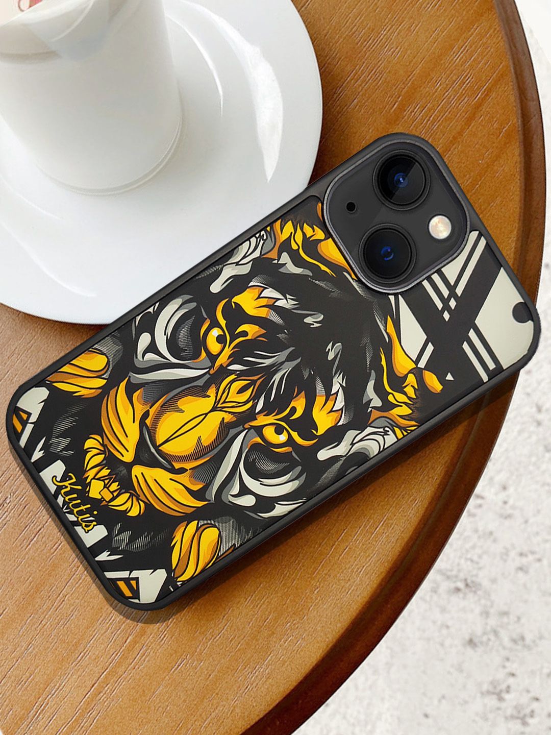 

TREEMODA Abstract Printed iPhone 14 Back Case Mobile Accessories, Yellow
