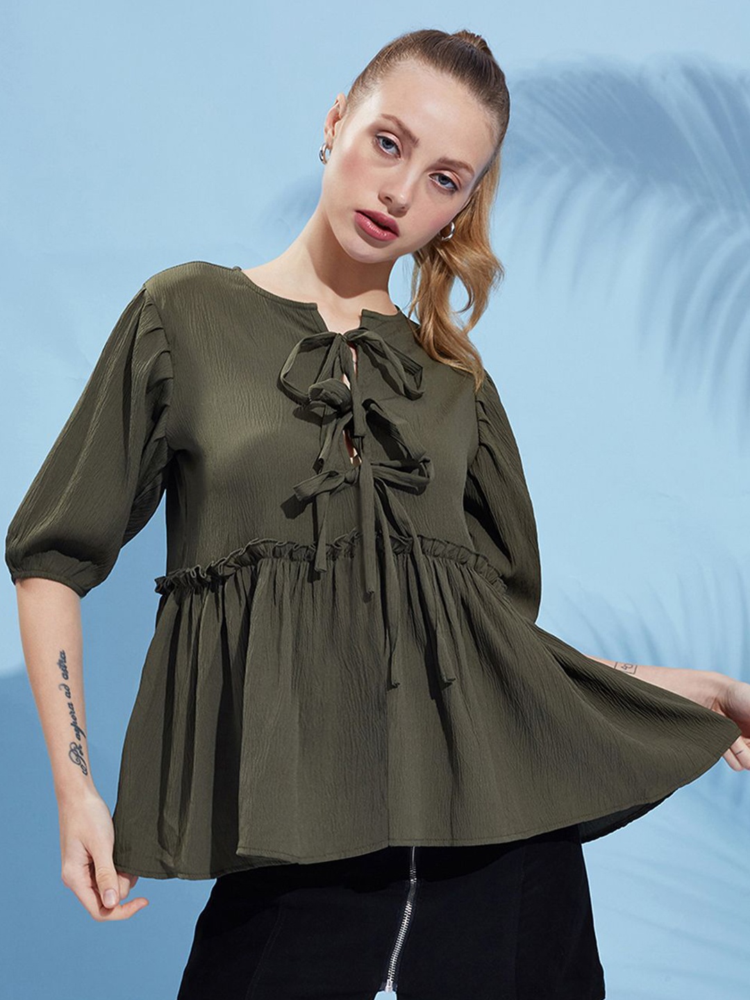 

DressBerry Women Round Neck Puff Sleeves Peplum Top, Green