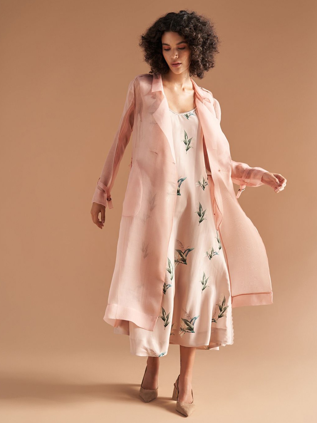 

Sneha Arora Women Floral Printed Casual A-Line Midi Dresses With Jacket, Peach