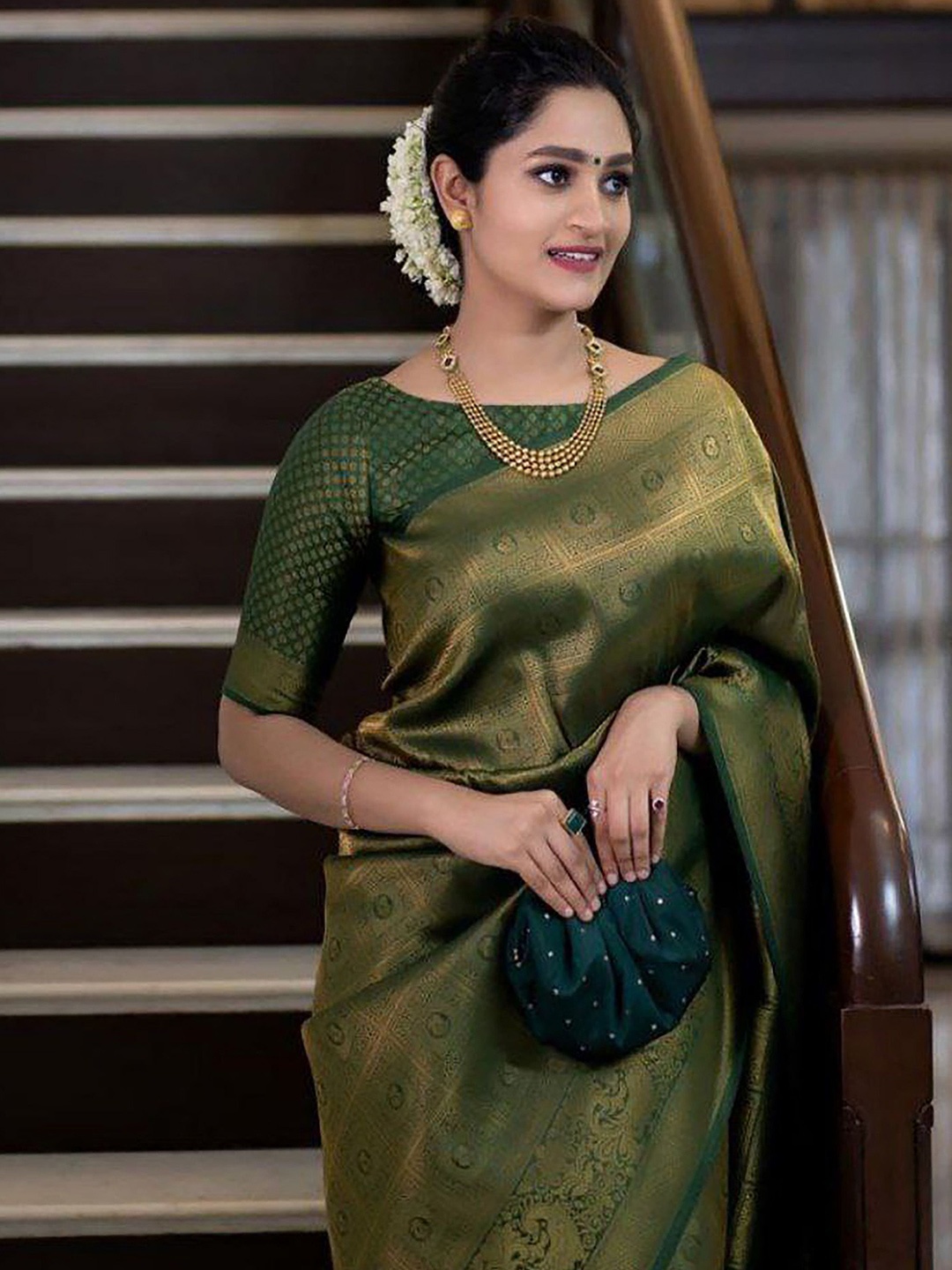 

Anouk Woven Design Zari Banarasi Saree, Green