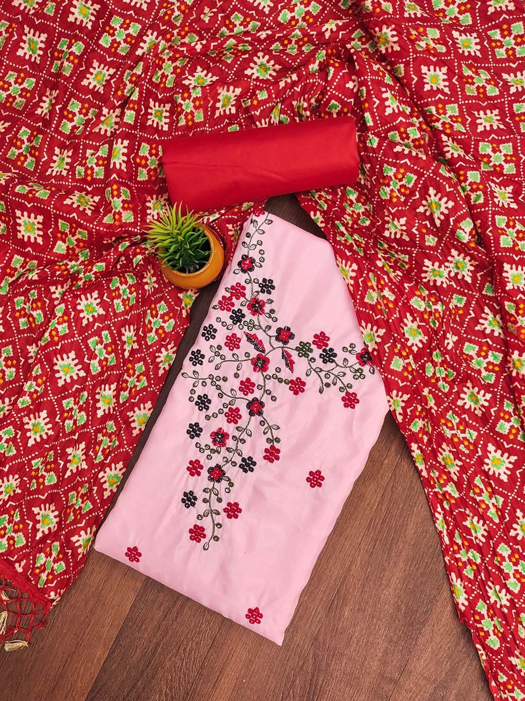 

LeeliPeeri Designer Embroidered Unstitched Dress Material, Pink