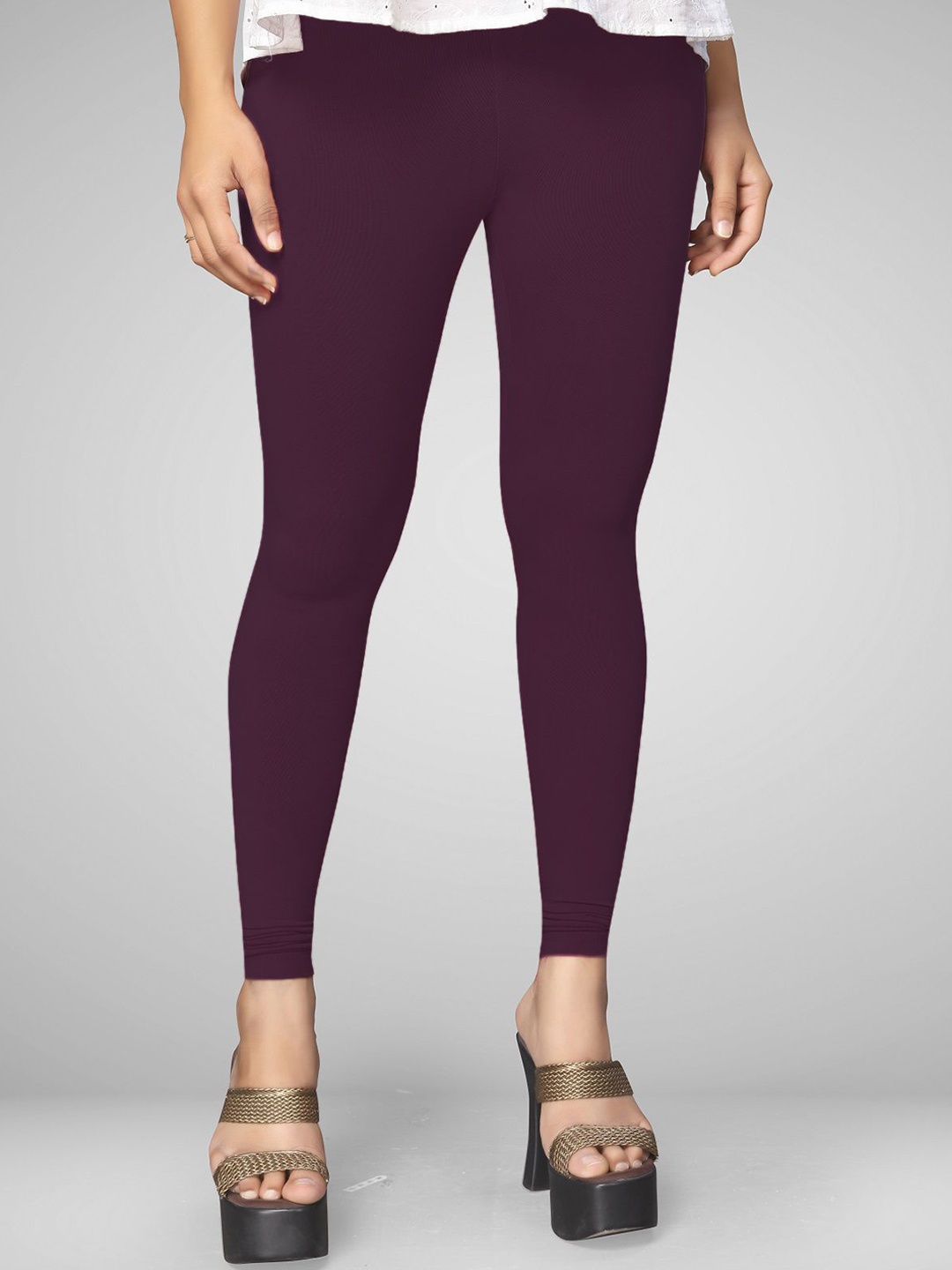 

MANTICORE Women Slim Fit Ankle Length Leggings, Purple
