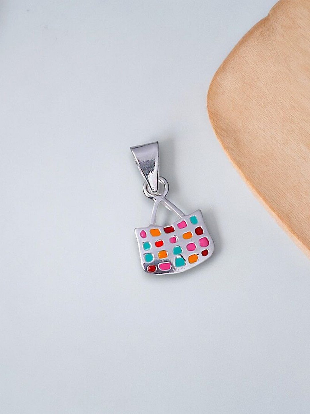 

Taraash Square Pendants, Silver