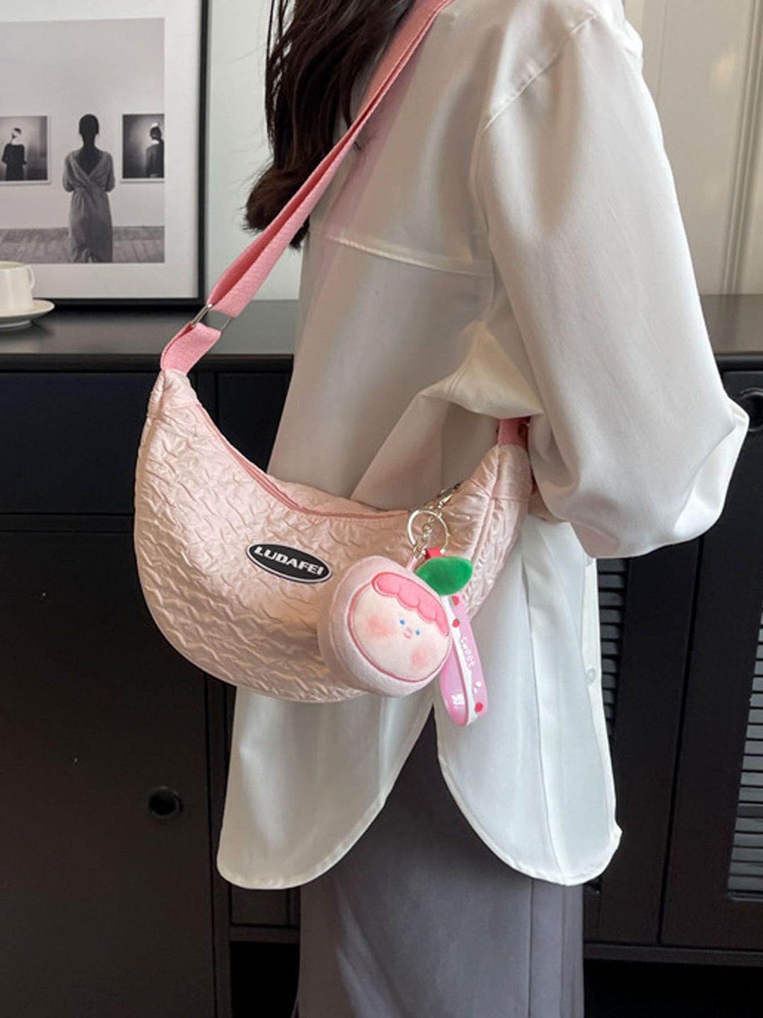 

StyleCast Pink Textured Structured Side Bag
