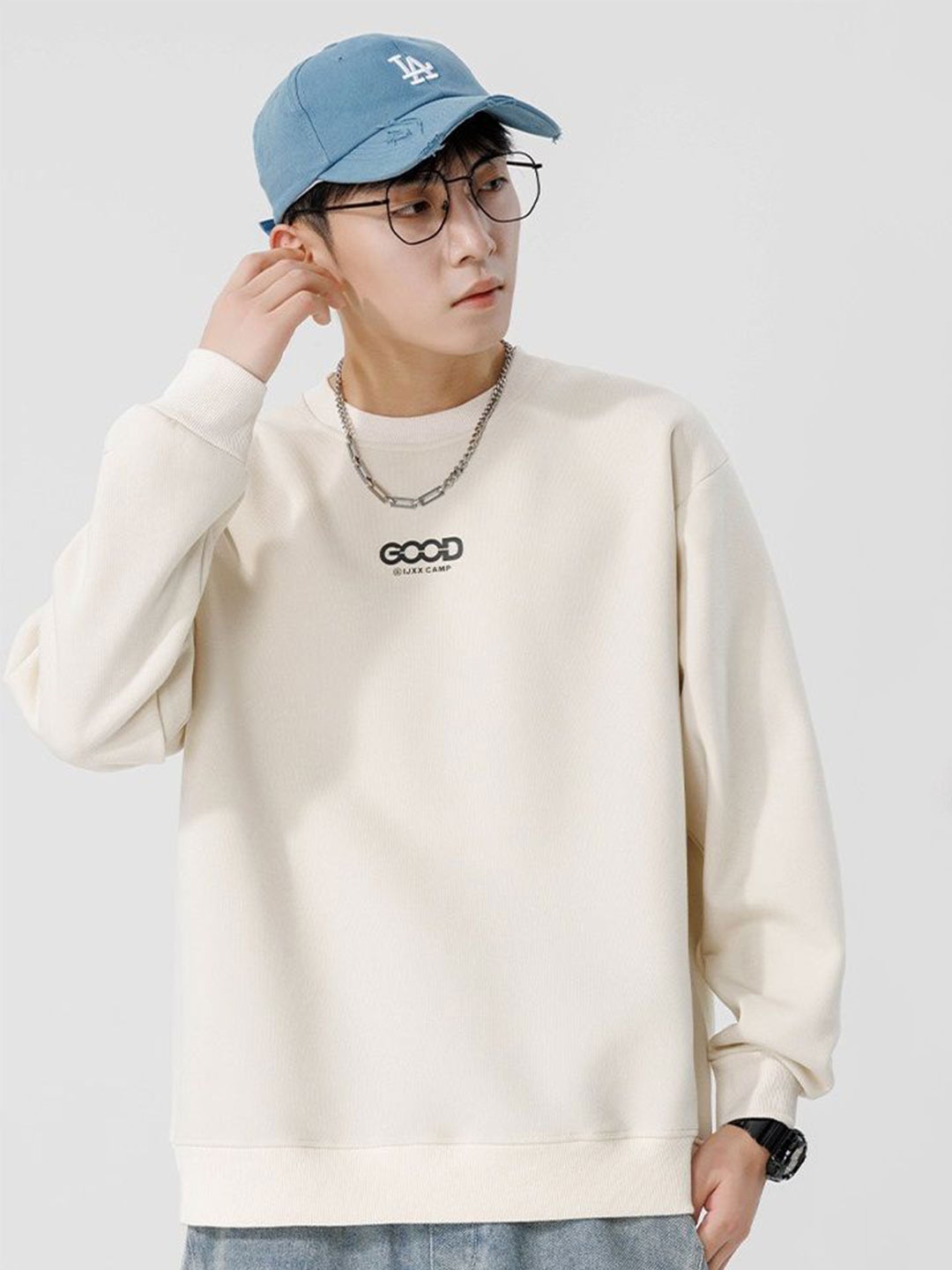 

HERE&NOW Men Round Neck Pullover Sweatshirt, White