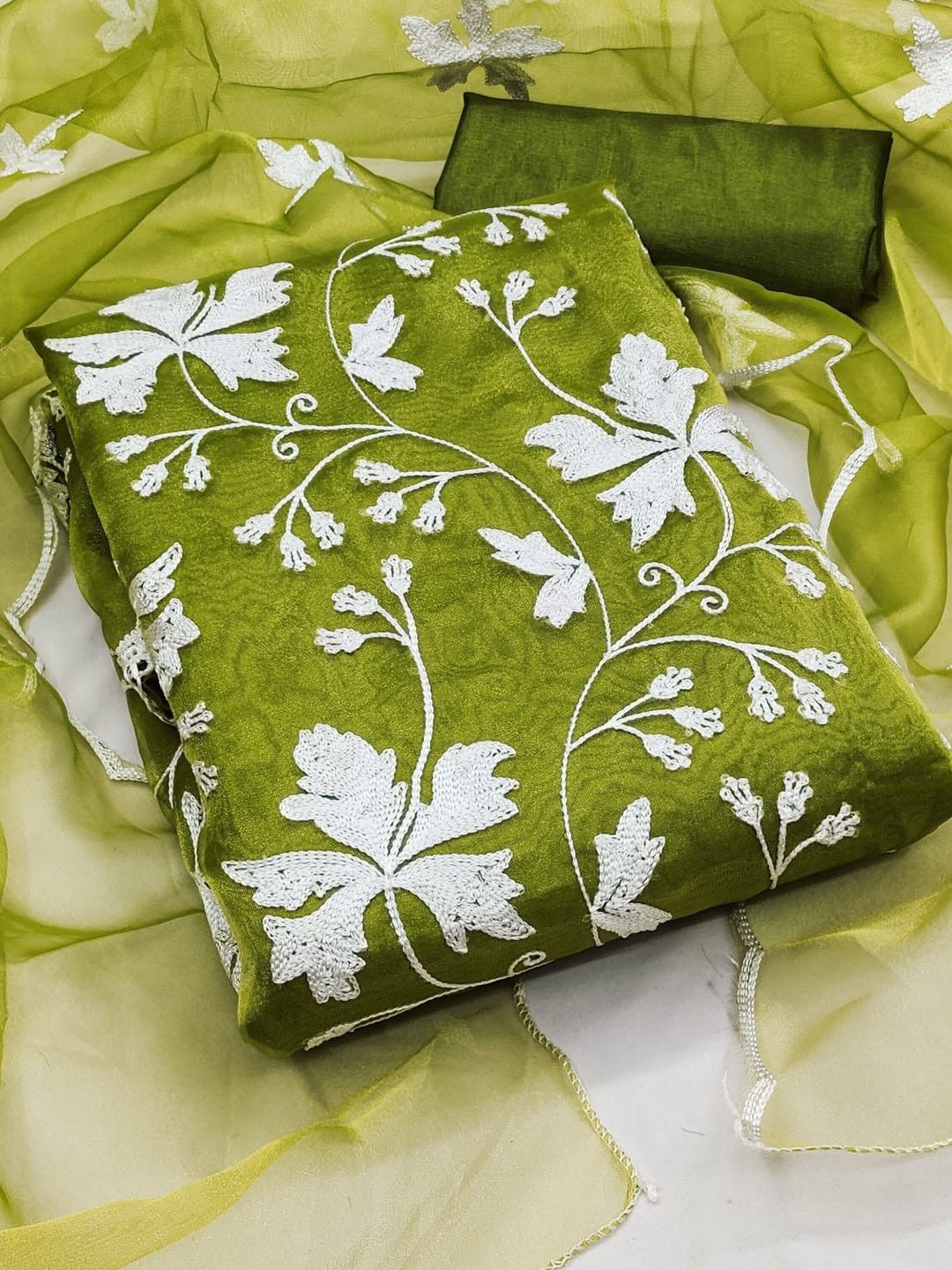 

ZEEPKART Organza Unstitched Dress Material, Green