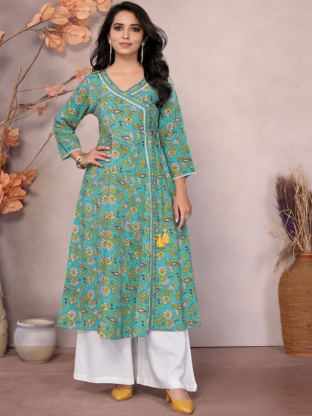 

Rangita Women Floral Printed Anarkali Kurta, Green
