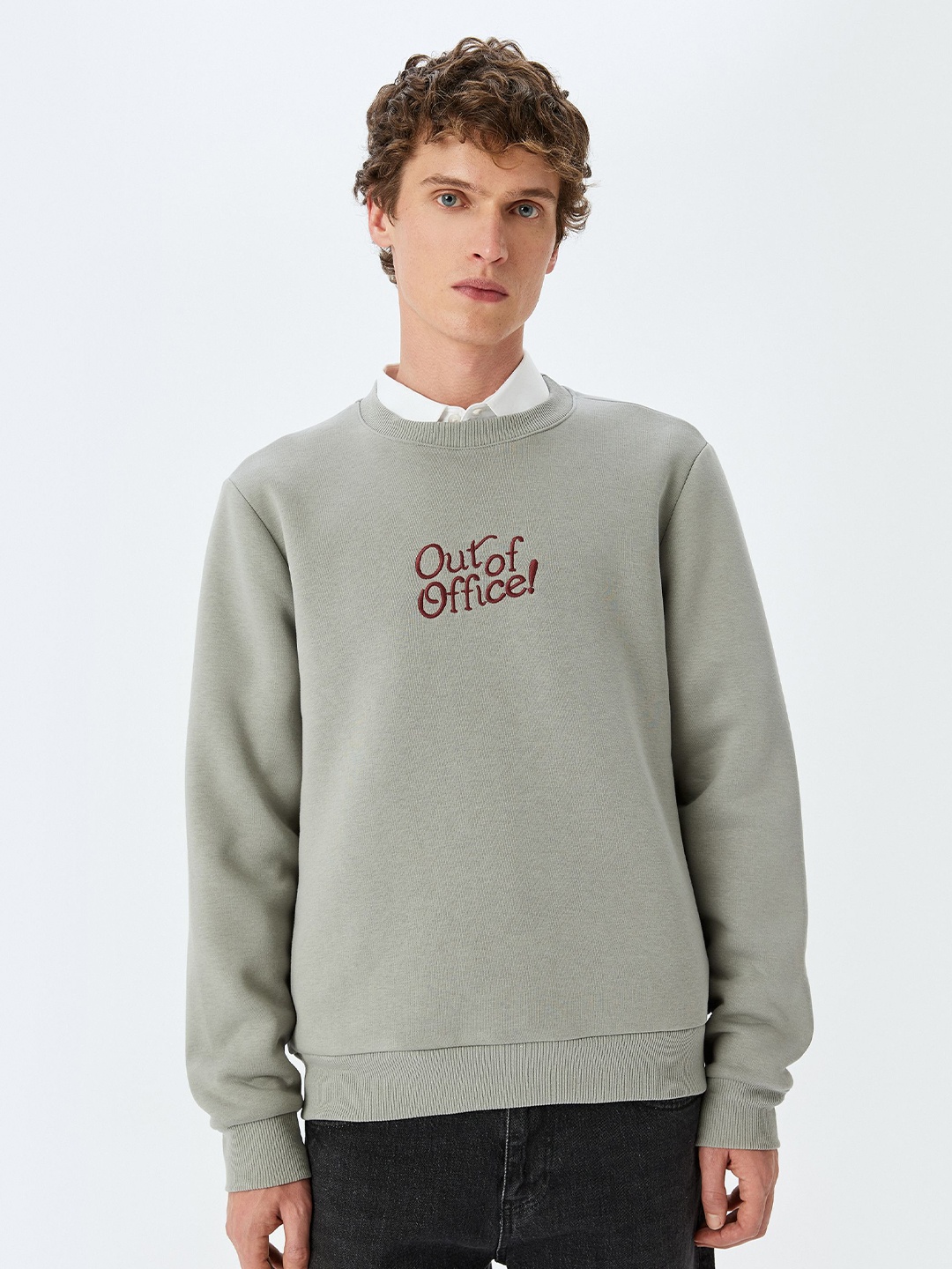 

Koton Men Printed Pullover Sweatshirt, Grey