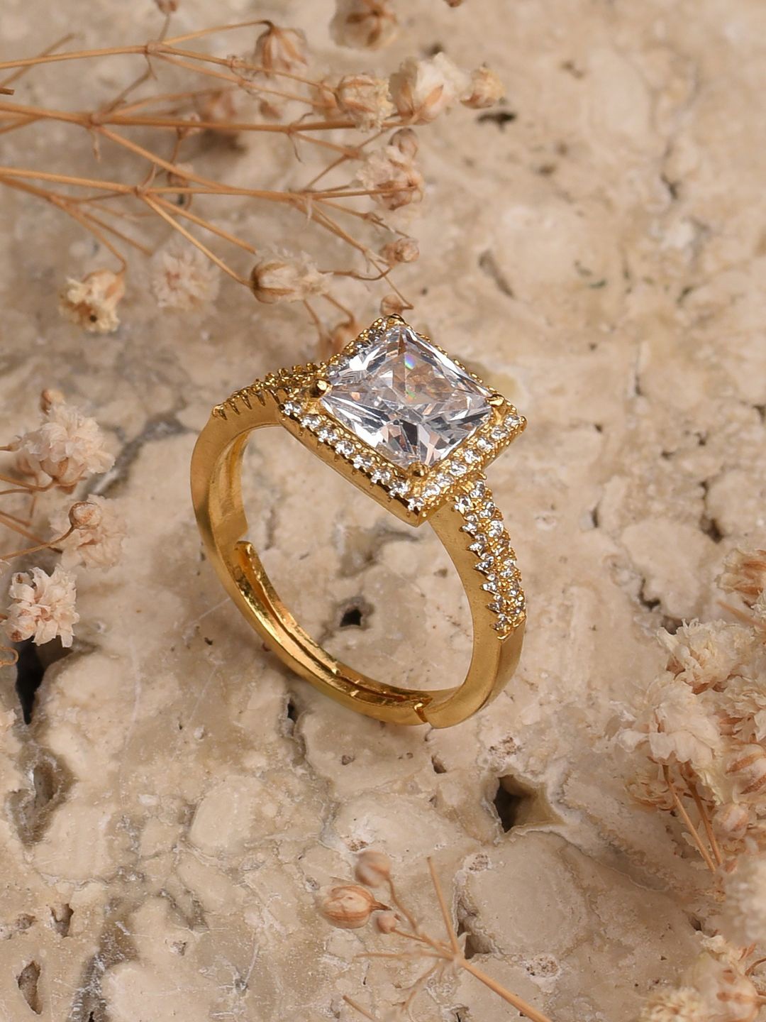 

XPNSV Gold-Plated CZ Stone-Studded Adjustable Finger Ring