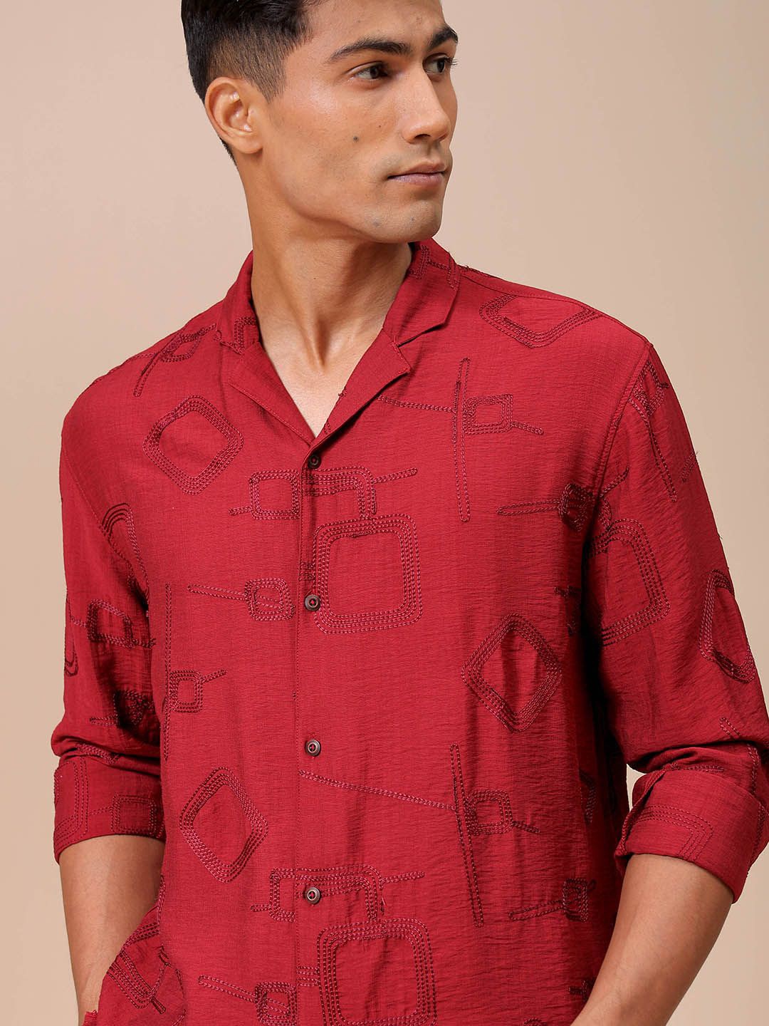 

The Indian Garage Co Men Relaxed Fit Embroidery Resortwear Shirt, Red