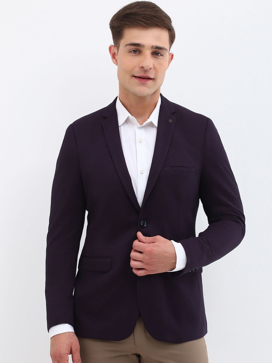 

Allen Solly Men Slim Fit Single-Breasted Blazer, Purple