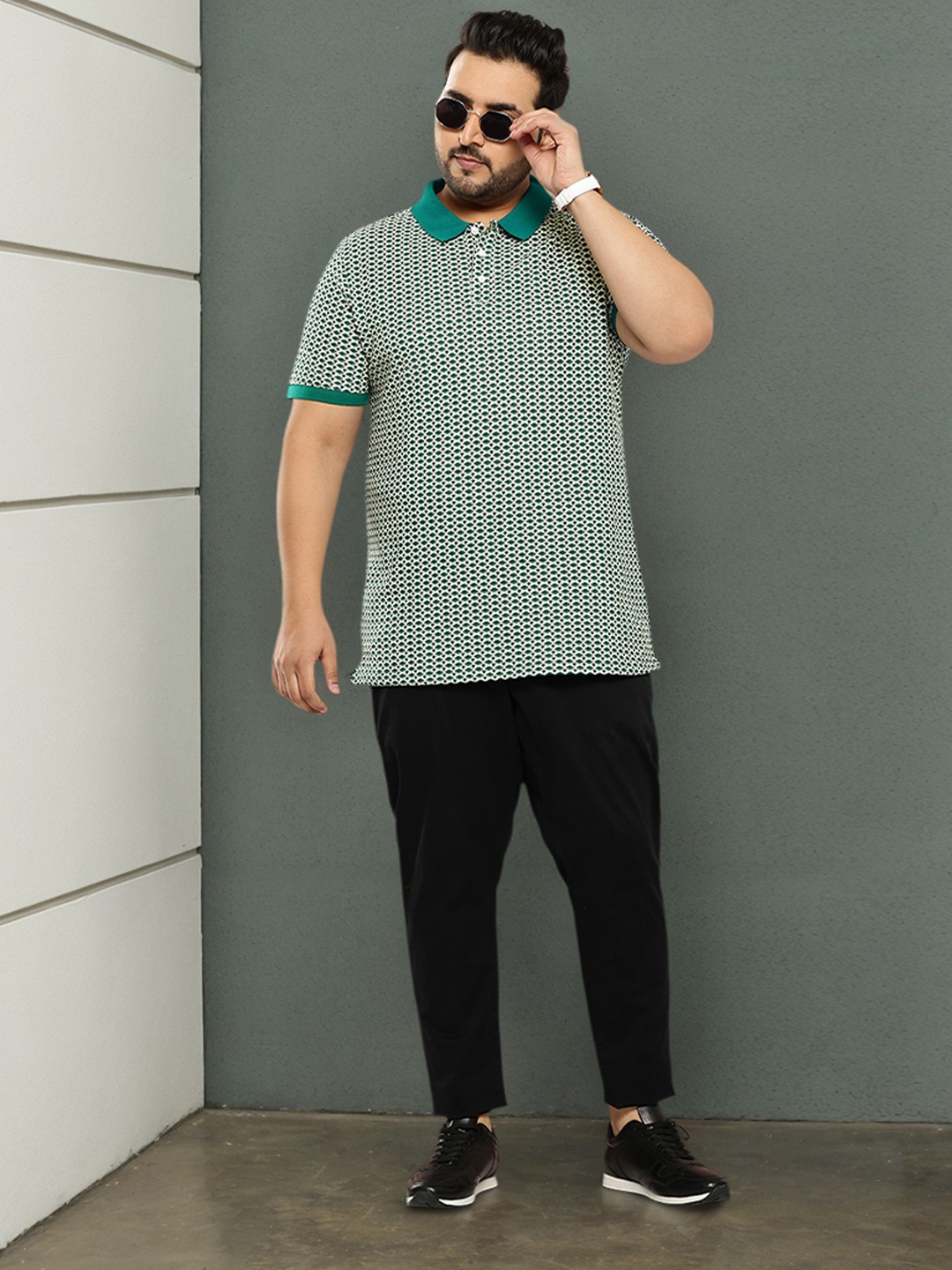 

Sztori Plus Size Printed Polo Collar Pure Cotton T-shirt, Green