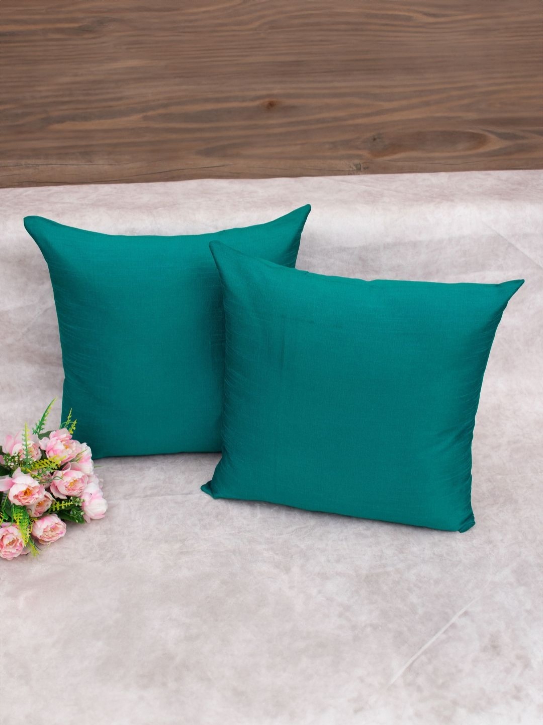 

RoyalDeco Teal Set of 2 Square Cushion Covers