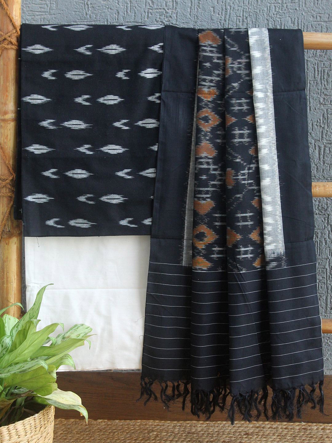 

Weaves of Tradition Pure Cotton Unstitched Dress Material, Black