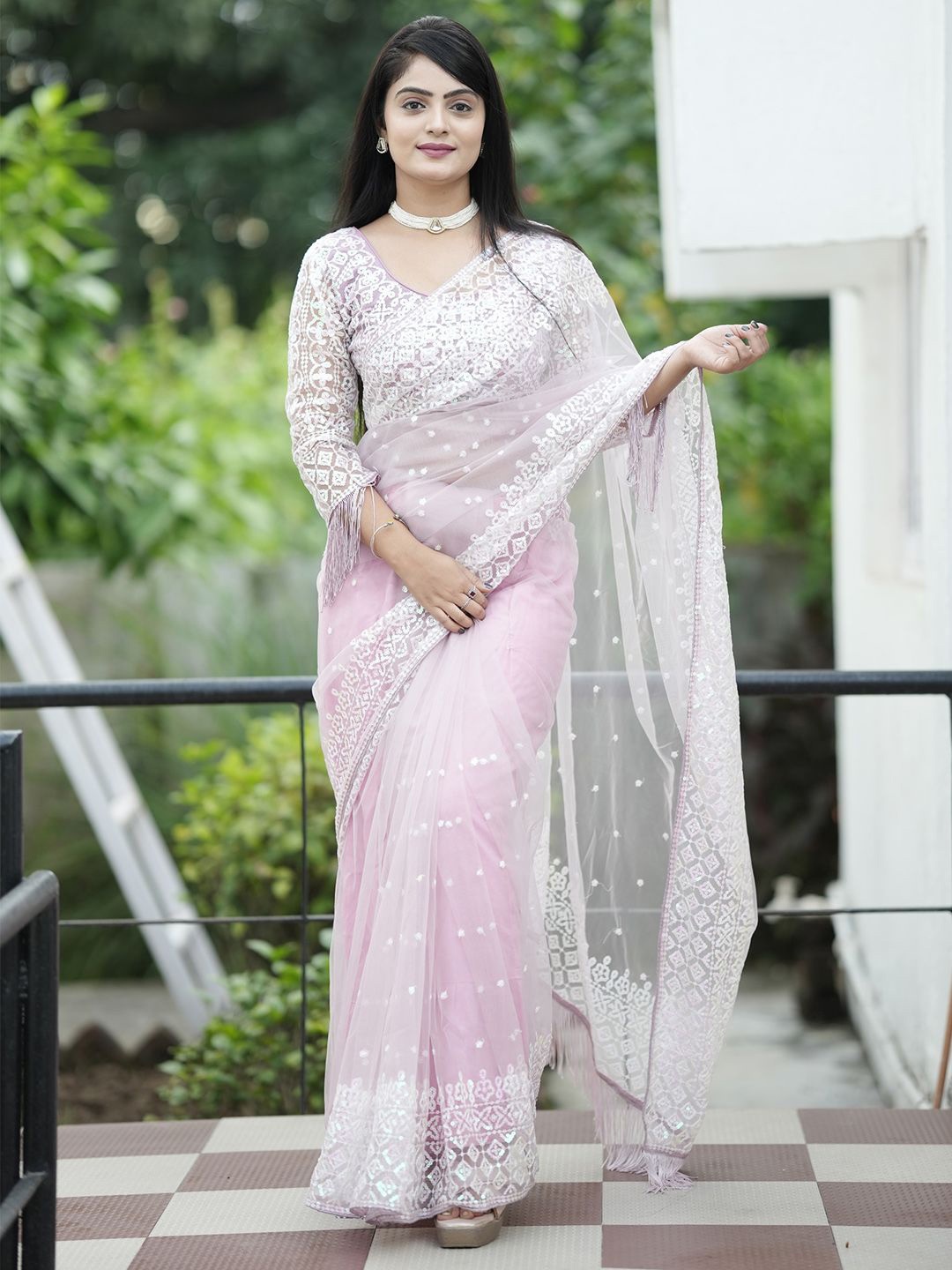 

Saree mall Embellished Sequinned Net Sarees, Pink