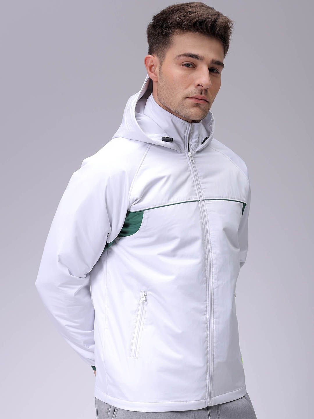 

The Indian Garage Co Men Colourblocked Puffer Jacket, White