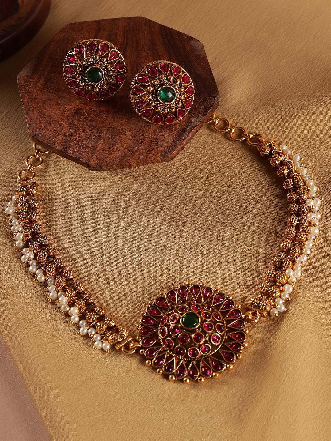 

Kattam Gold-Plated Stone Studded Jewellery Set