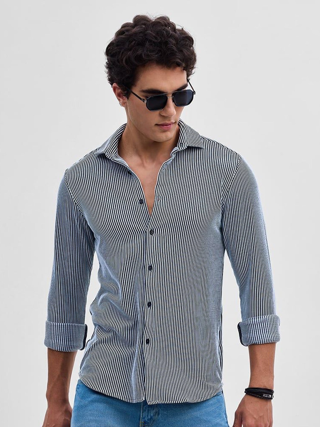 

Snitch Men Smart Spread Collar Vertical Striped Slim Fit Casual Shirt, Black