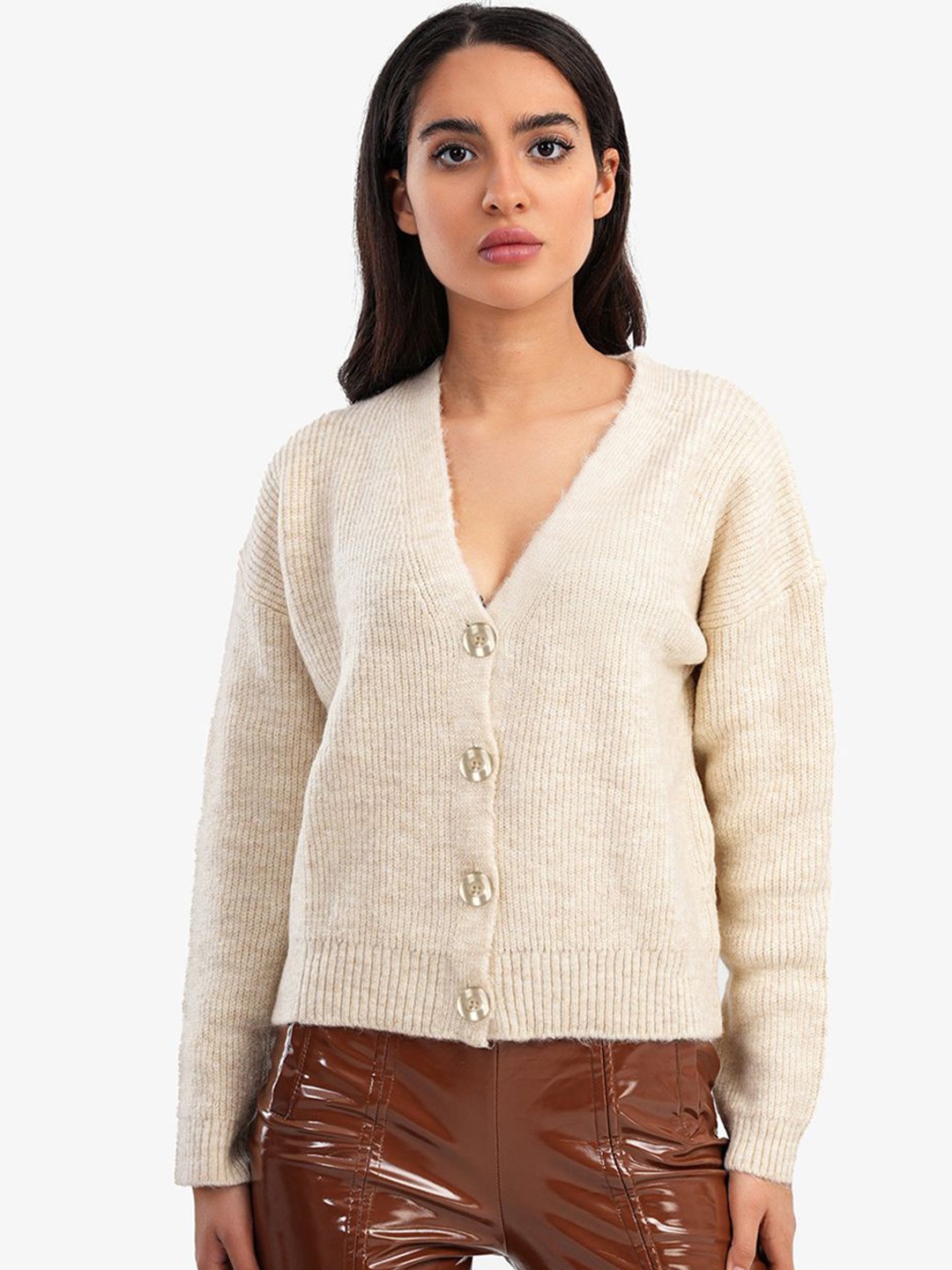 

Stylecast X Kotty Women Ribbed V-Neck Cardigan, White