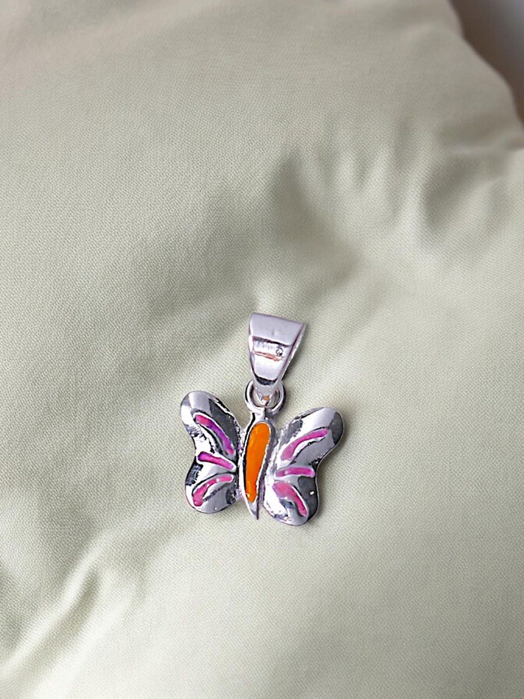 

Taraash Contemporary Pendants, Silver