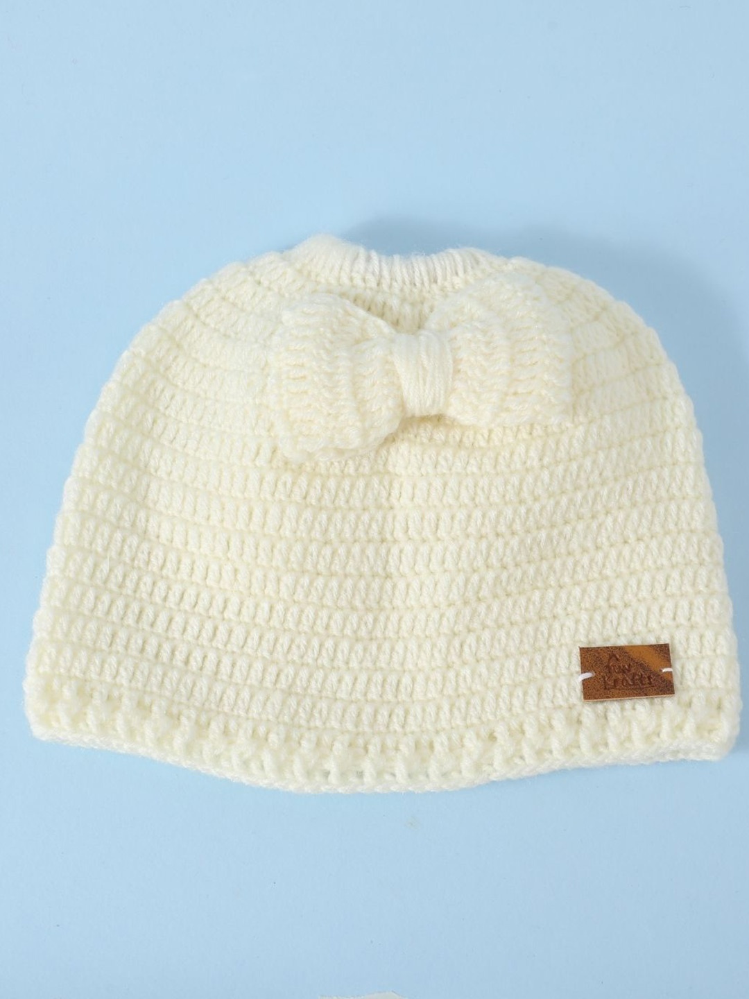 

FUNKRAFTS Girls Woollen Beanie, Off white