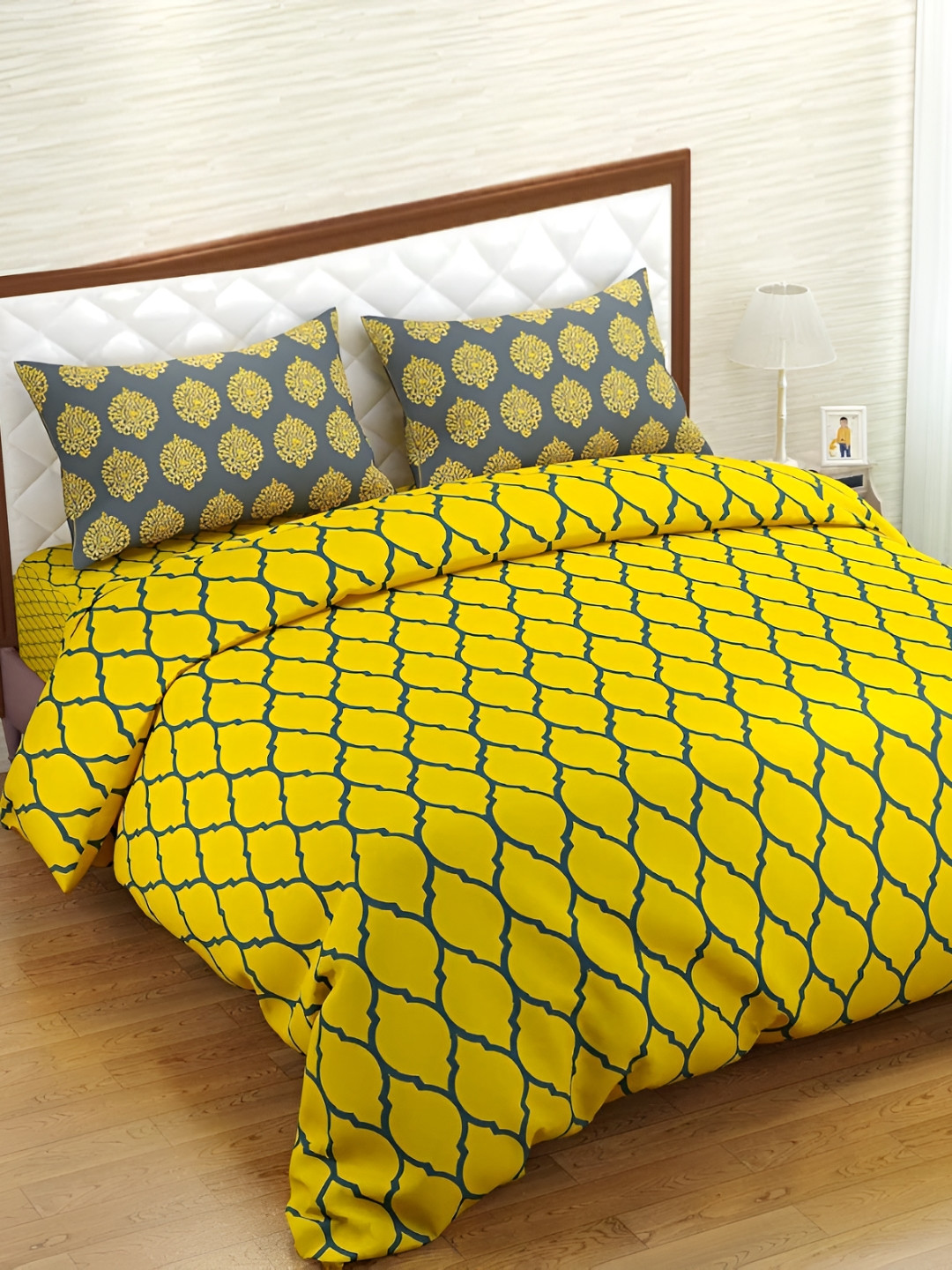 

Trance Home Linen 200TC Printed Zippered King Rajai Cover/Blanket Cover with 2 Pillow Covers, Yellow