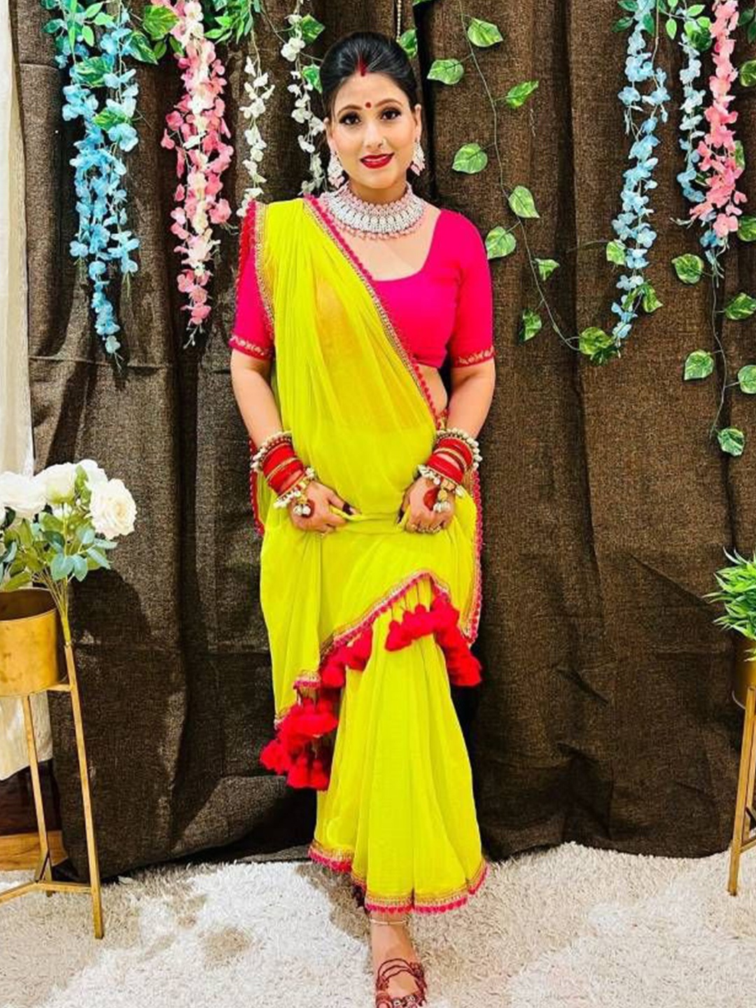 

SANJANA SILK Embroidered Bagh Saree, Green
