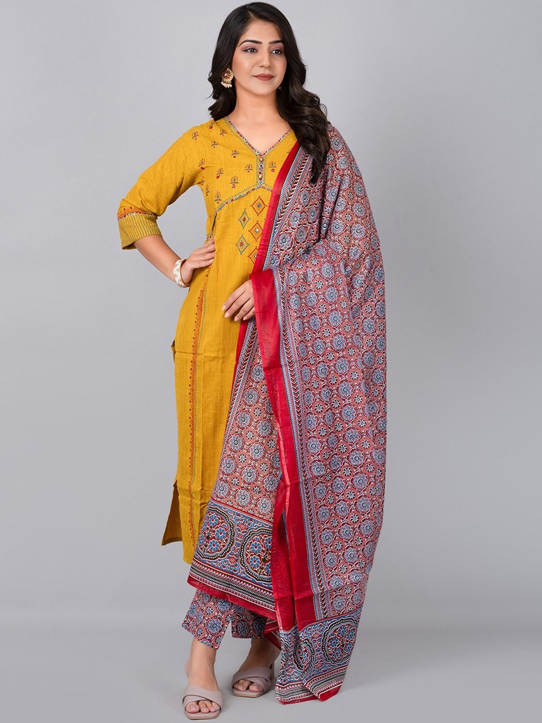 

Fashion Petals Women Ethnic Motifs Printed Regular Kurta With Dupatta, Mustard