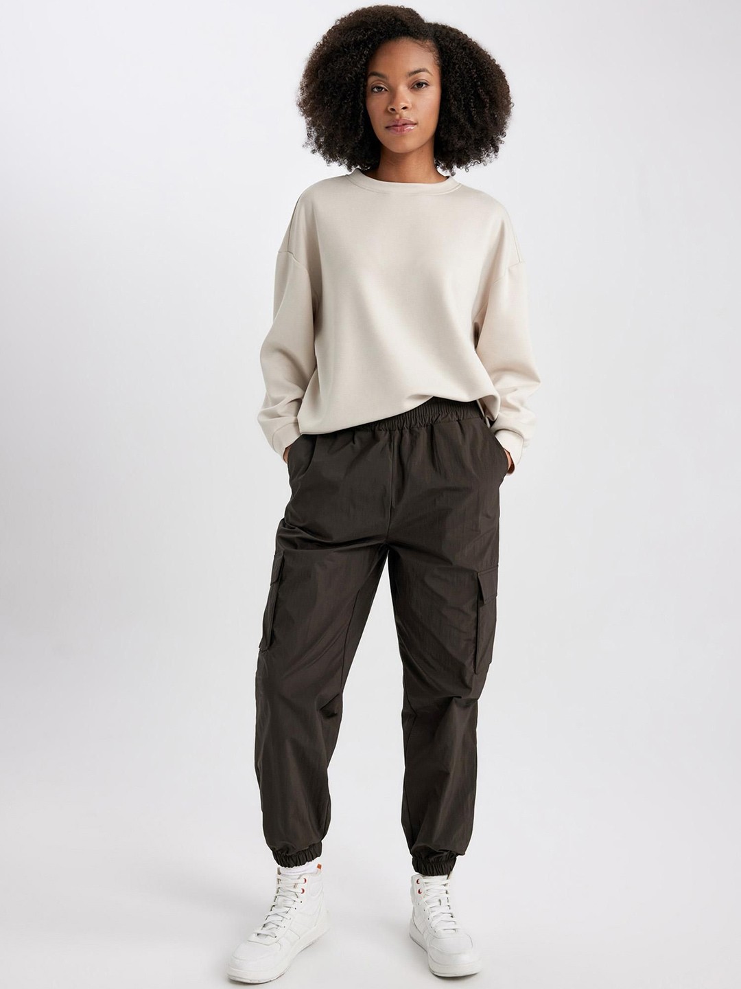 

DeFacto Women Joggers Regular Fit Trousers, Na
