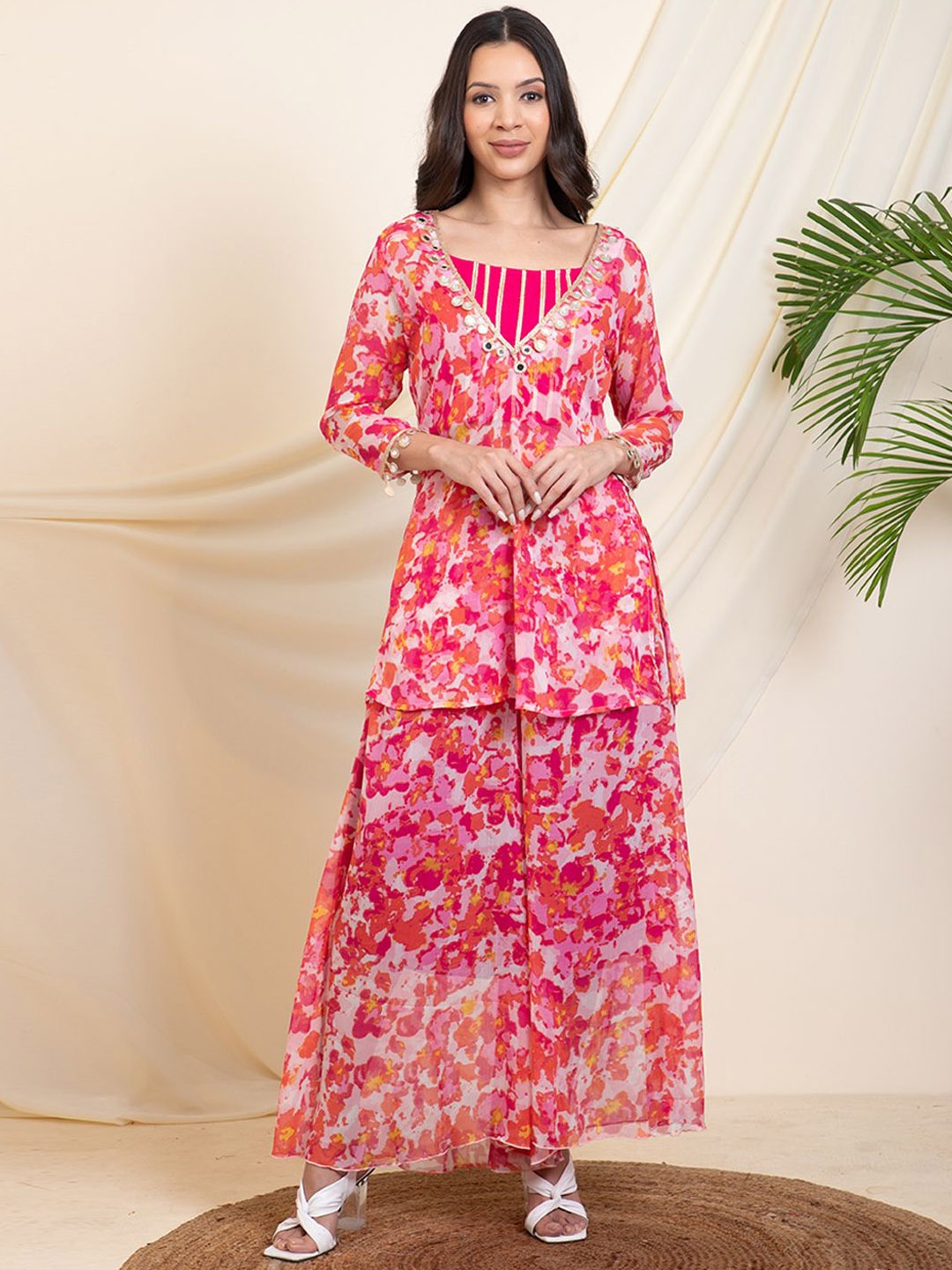 

DEEBACO Abstract Printed Tunic & Palazzo With Inner Top Co-Ords, Magenta