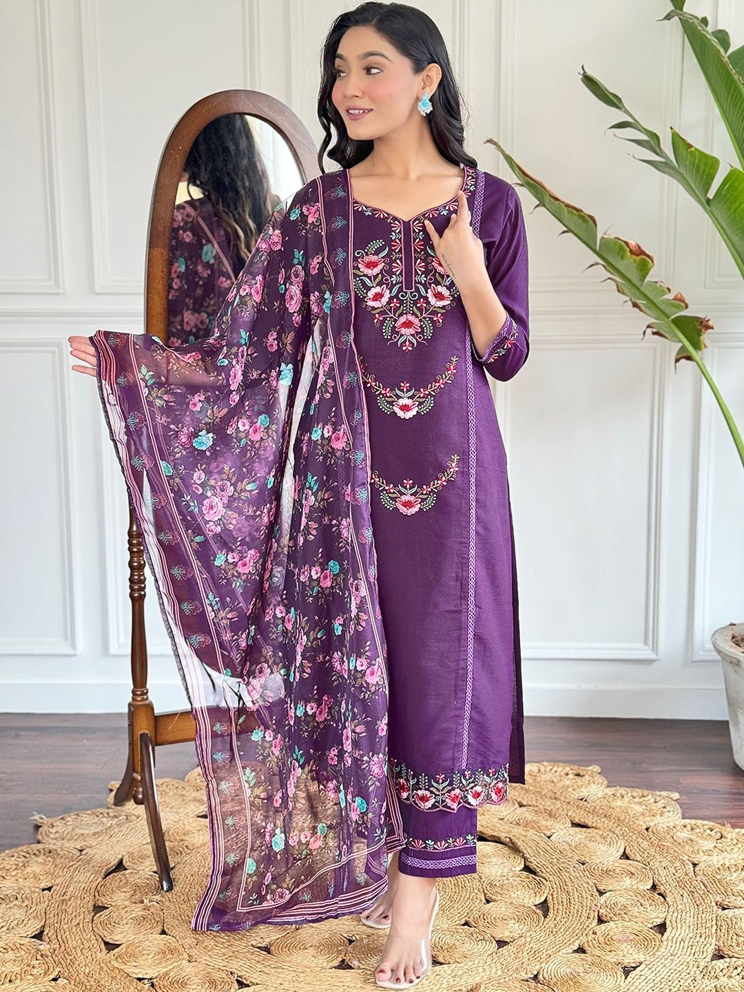 

BLACK SCISSOR Women Floral Embroidered Regular Thread Work Chanderi Silk Kurta with Trousers & With Dupatta, Purple