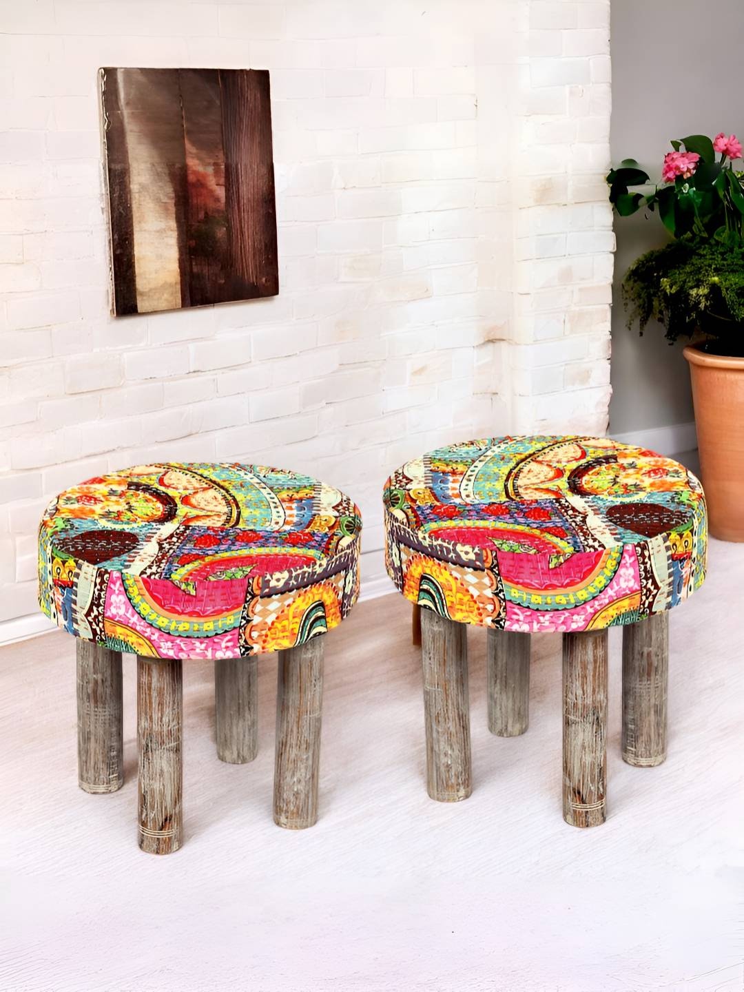 

Ikiriya 2-Pcs Off-White & Green Round Wooden Stool with Printed Kantha Upholstery
