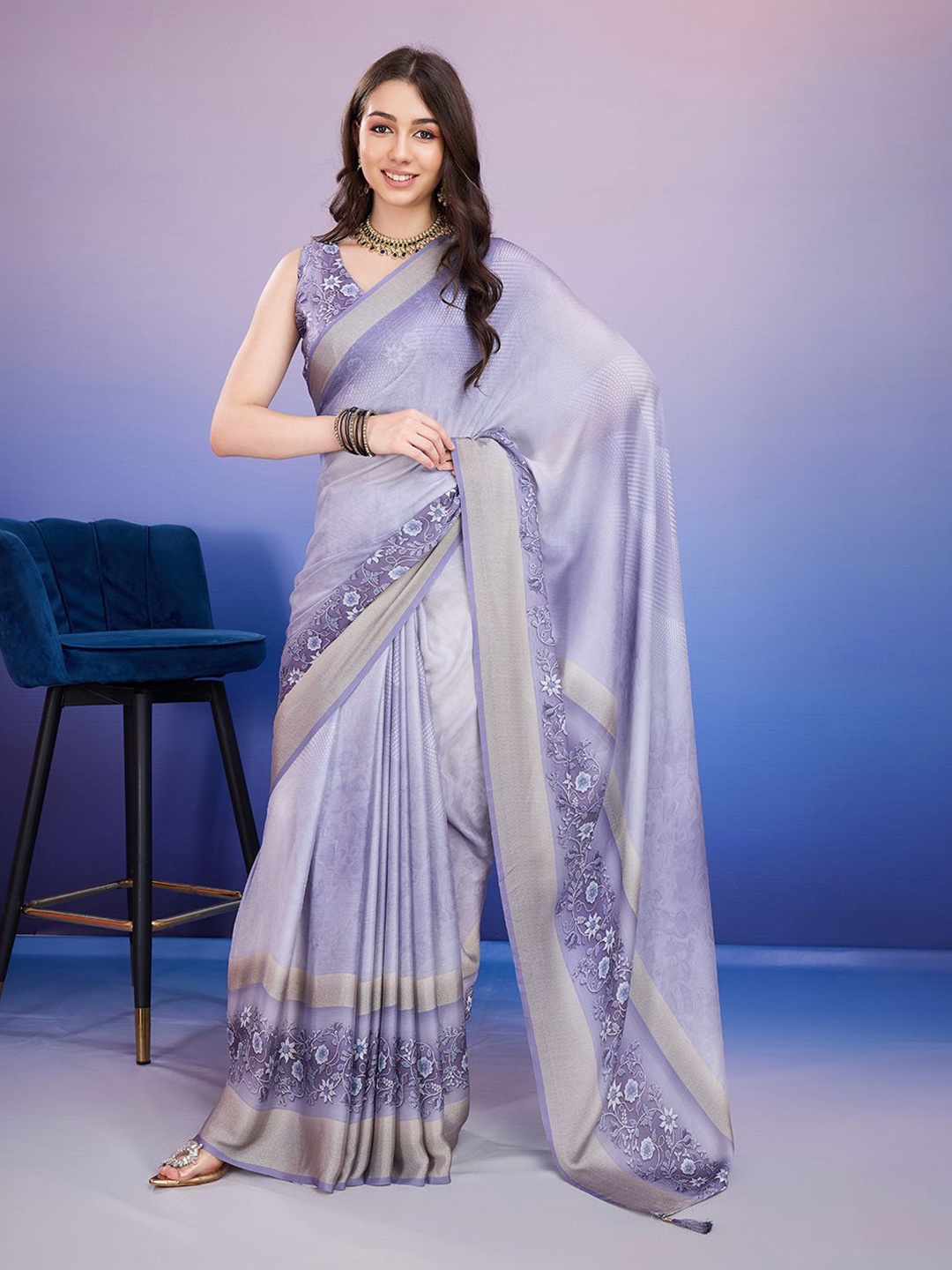 

Rekha Maniyar Floral Pure Crepe Heavy Work Block Print Saree, Lavender