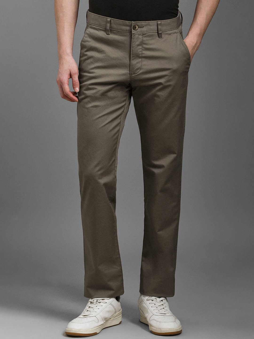 

Louis Philippe Sport Men Slim Fit Trousers, Grey