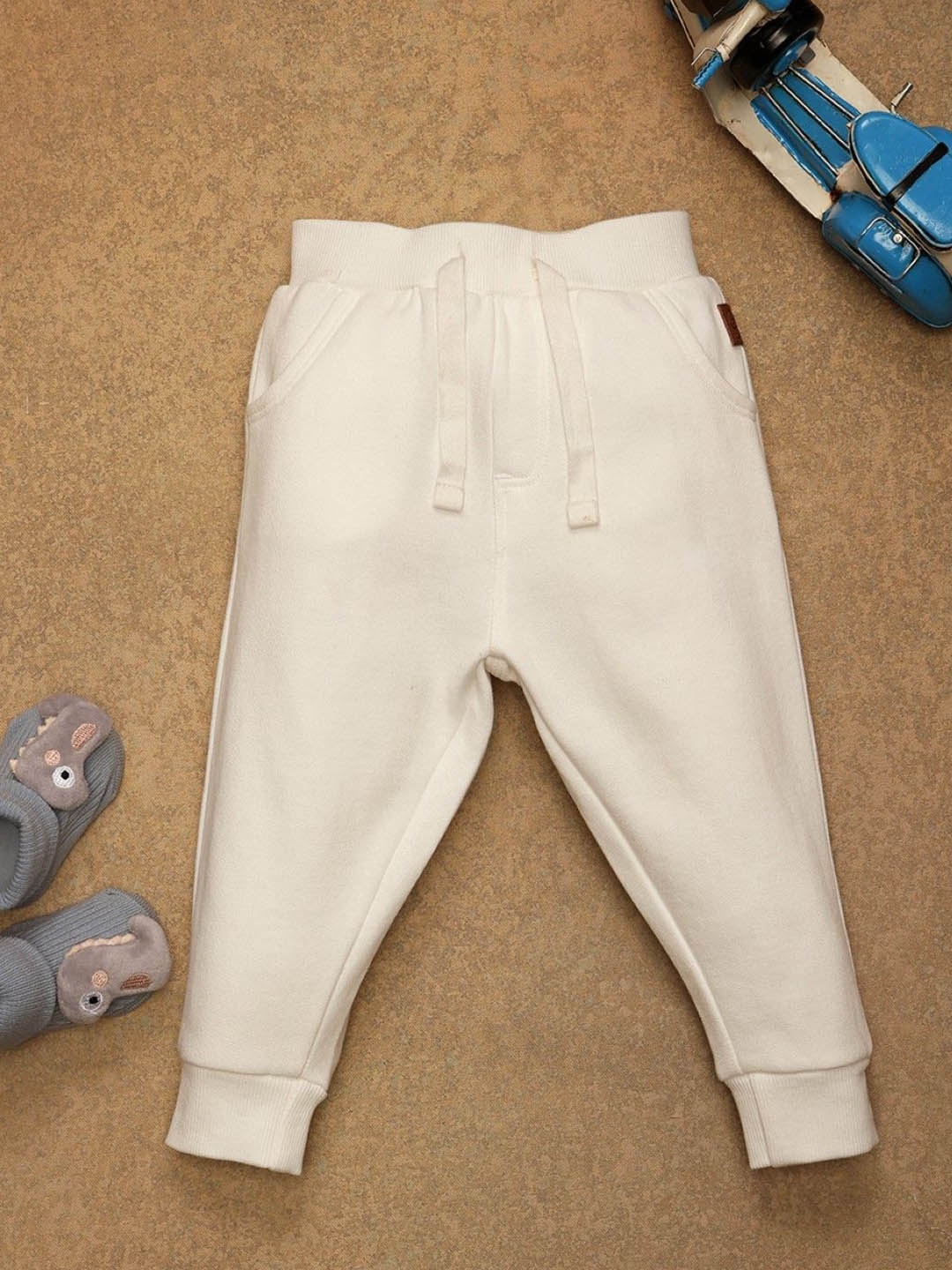 

One Friday Boys Mid-Rise Regular Trousers, Off white