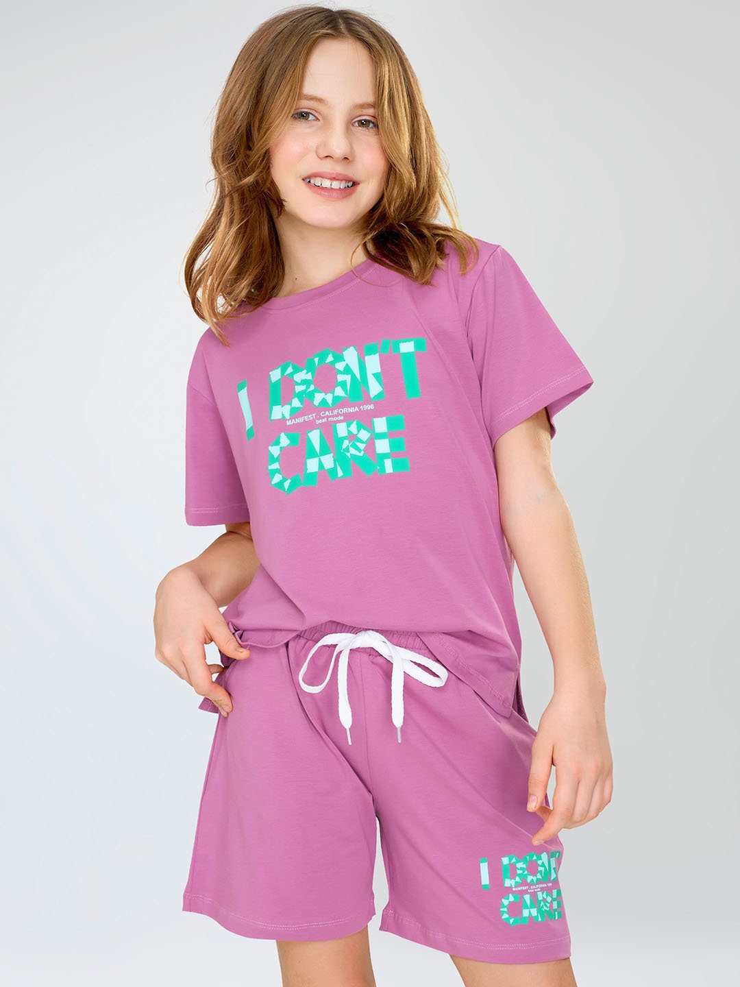 

Zeyo Girls Typography Printed Night suit, Pink