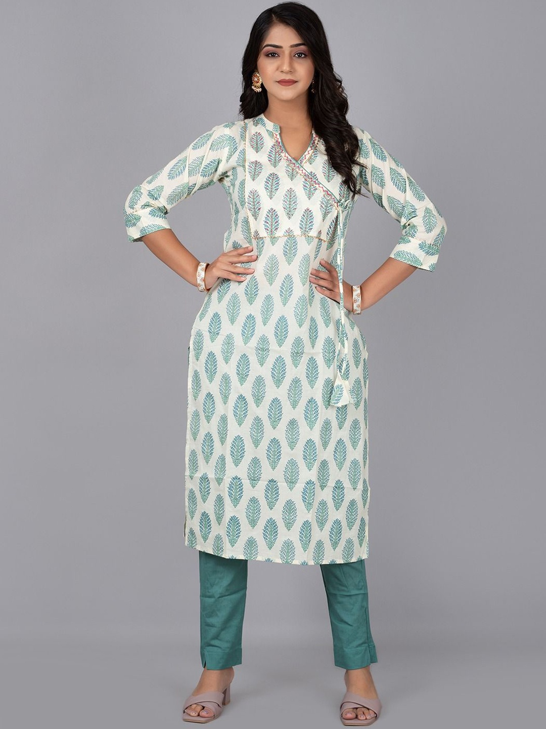 

Fashion Petals Women Printed Regular Kurta, White