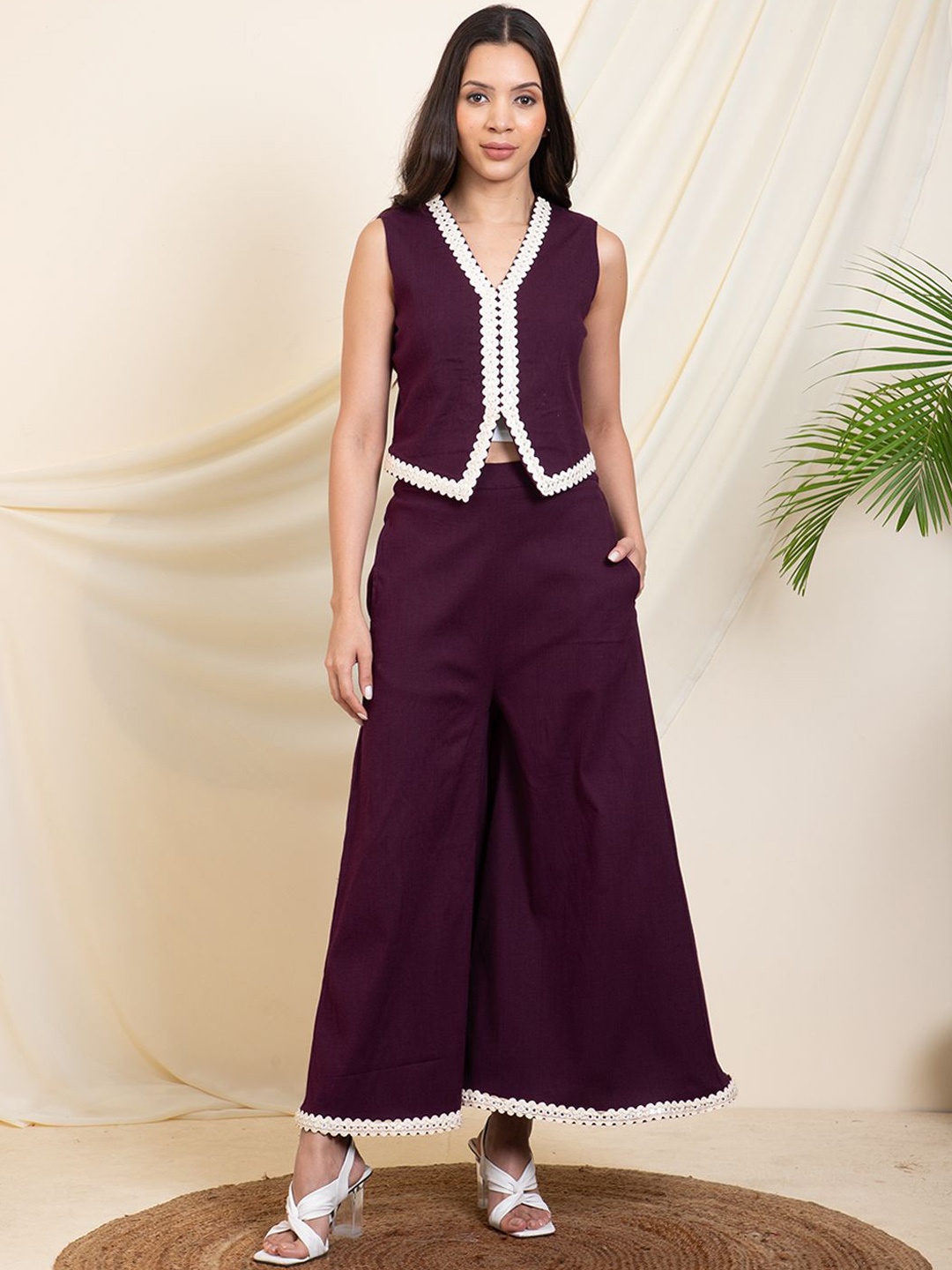 

DEEBACO Embellished Waist Coat With Palazzos Co-Ords, Purple