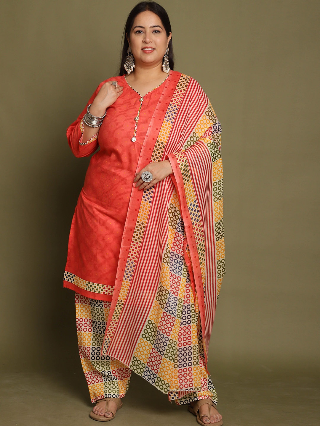 

KALINI Women Printed Regular Kurta with Patiala & With Dupatta, Peach