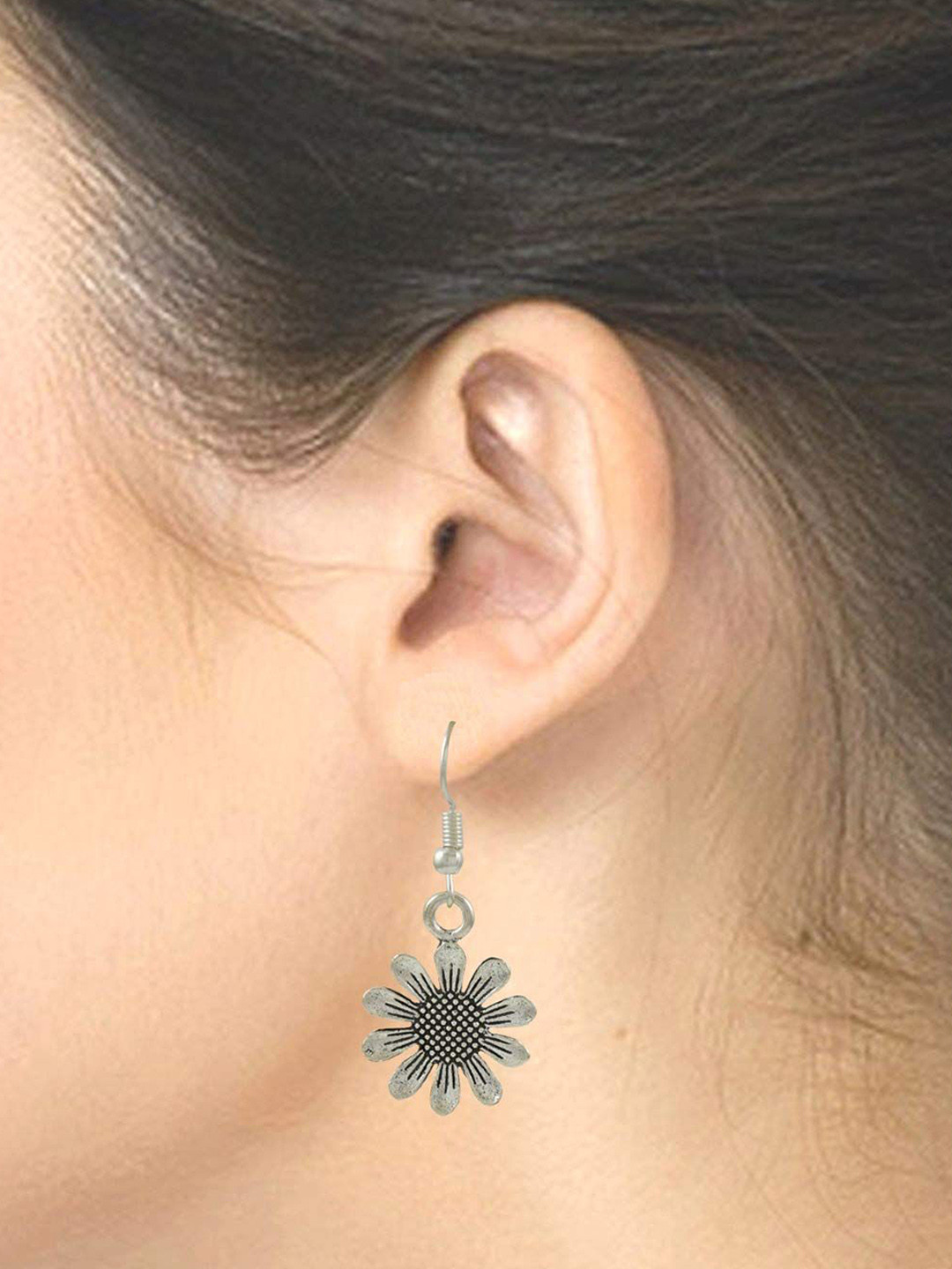 

HIGH TRENDZ Contemporary Drop Earrings, Silver