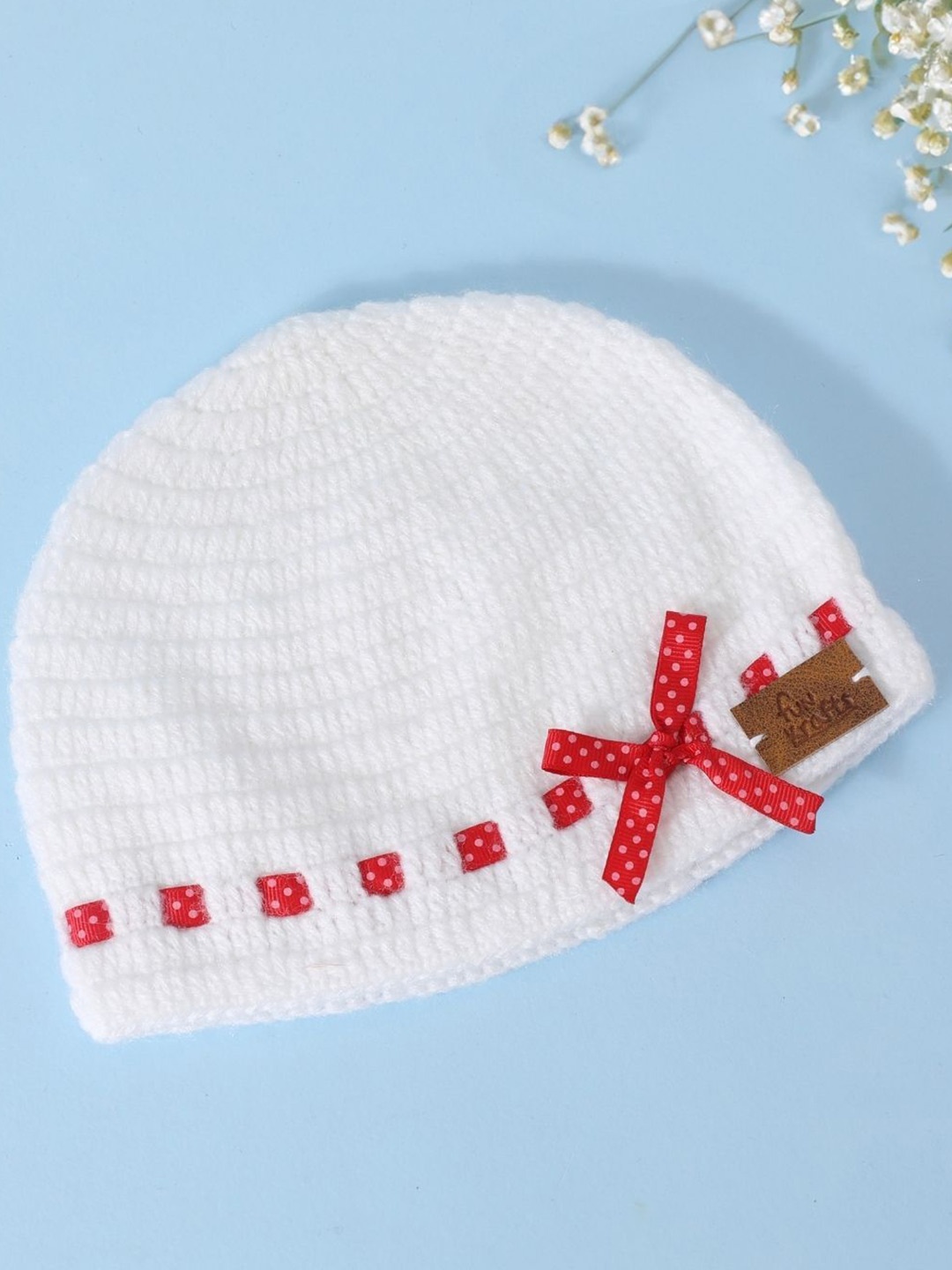 

FUNKRAFTS Girls Self Design Woollen Beanie, White