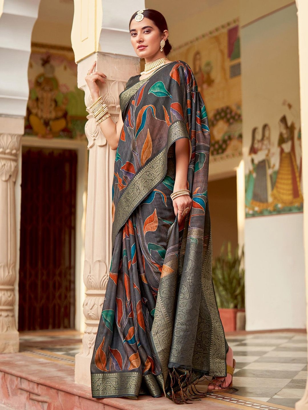 

Saree mall Ethnic Motifs Sungudi Sarees, Black