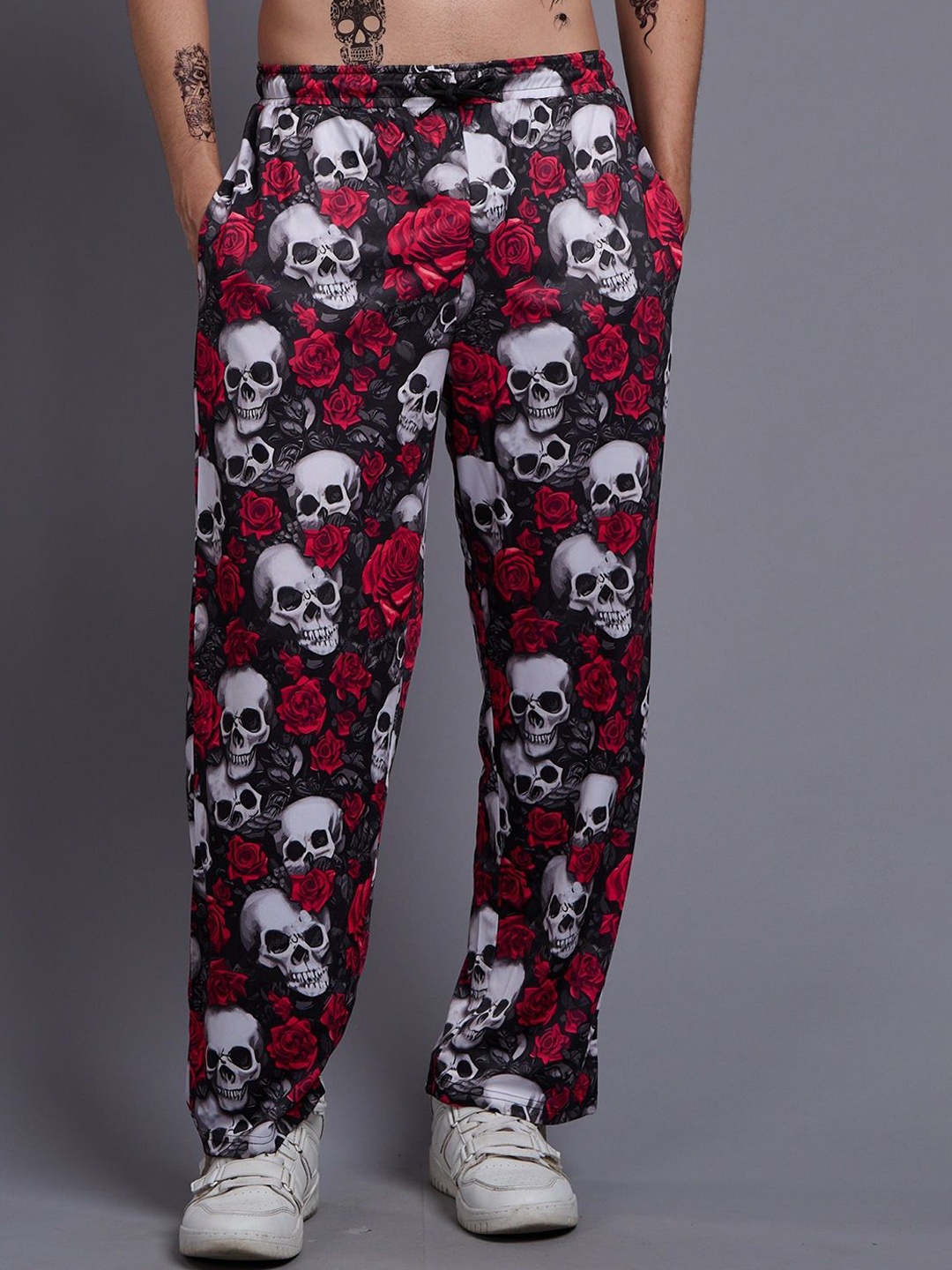 

GO DEVIL Men Cotton Printed Original Loose Fit High-Rise Trousers, Black