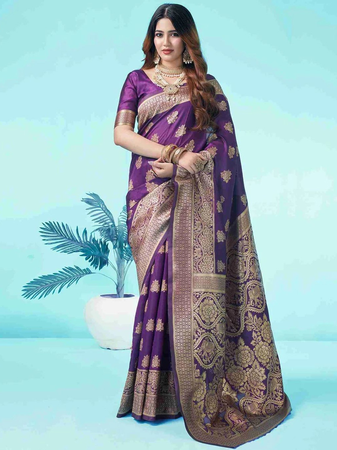 

SHRIMAY Woven Design Zari Banarasi Saree, Purple