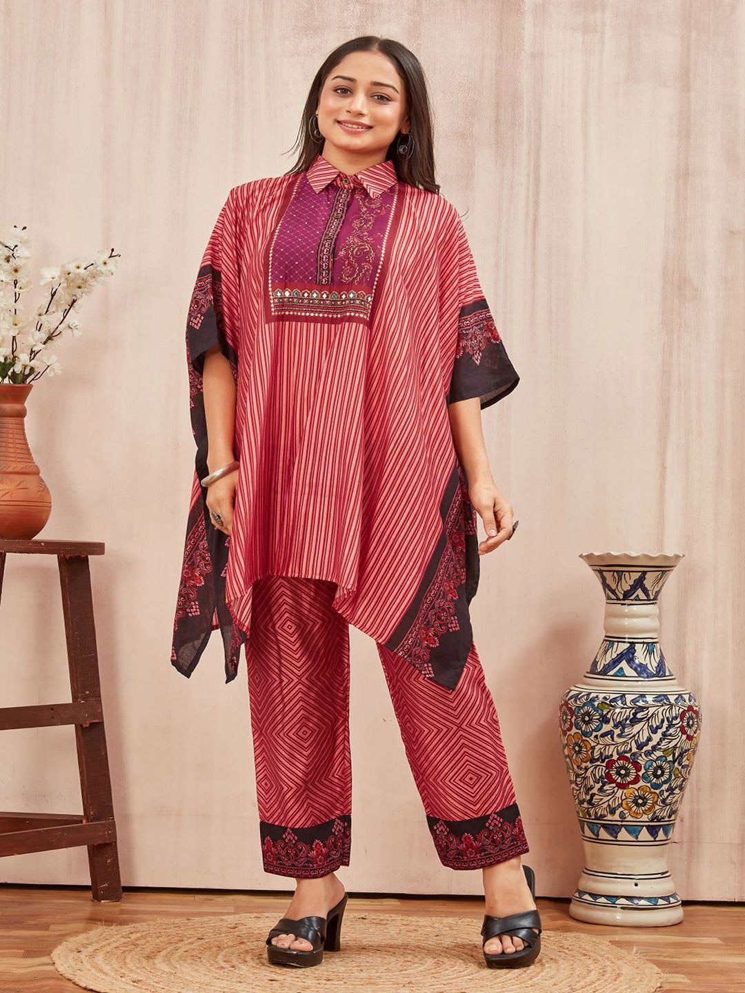 

PIRRA DESIGNS Print Kimono Sleeve Kaftan Dress, Maroon